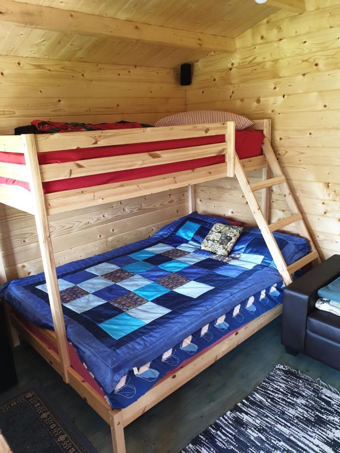 Cozy Summer House With Free Parking Near City Center & Beach Kuressaare Exteriér fotografie